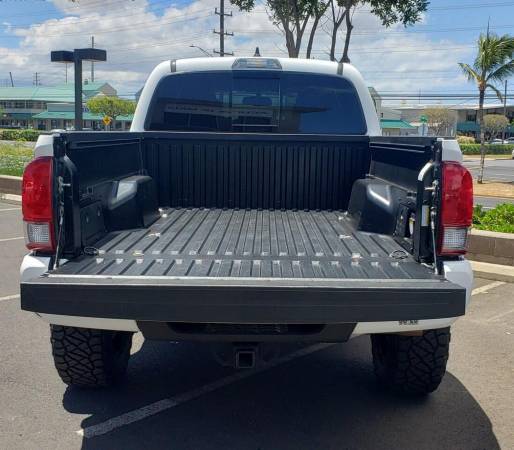 2017 Toyota Tacoma TRD Sport 4x4 4dr Double Cab 6.1 ft LB ONLINE... for sale in Kahului, HI – photo 7
