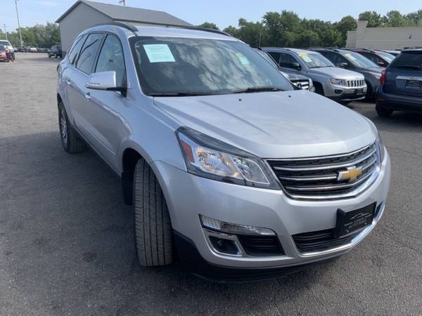 2016 CHEVROLET TRAVERSE LT - cars & trucks - by dealer - vehicle... for sale in Chenoa, IL – photo 12