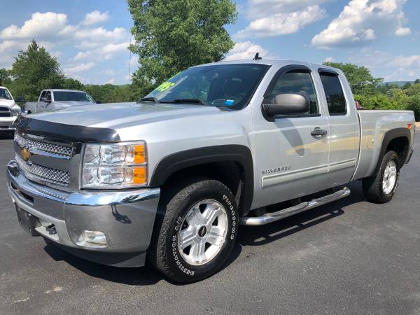 2012 Chevy 1500 Ext Cab LT Z-71 *Backup Sensors* *Adjustable Pedals*... for sale in binghamton, NY – photo 5