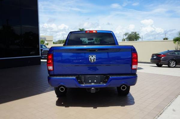 2018 Ram 1500 Express pickup New Holland Blue for sale in New Smyrna Beach, FL – photo 9