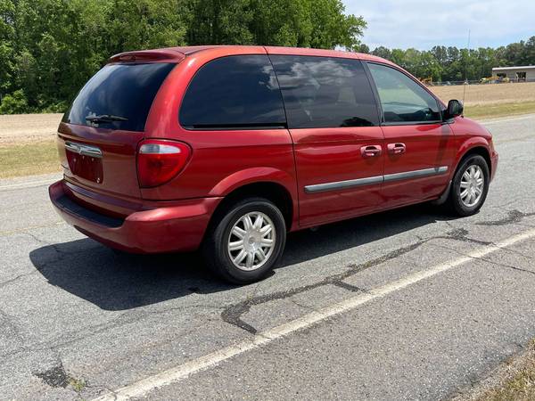 2006 Chrysler Town and County Mini-Van - - by dealer for sale in Smithfield, NC – photo 10