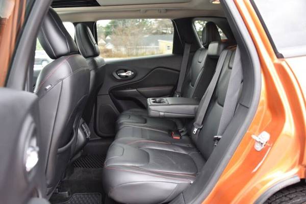2016 JEEP CHEROKEE Trailhawk 4x4 4dr SUV! Awesome Condition!... for sale in FAIR HAVEN, VT – photo 11