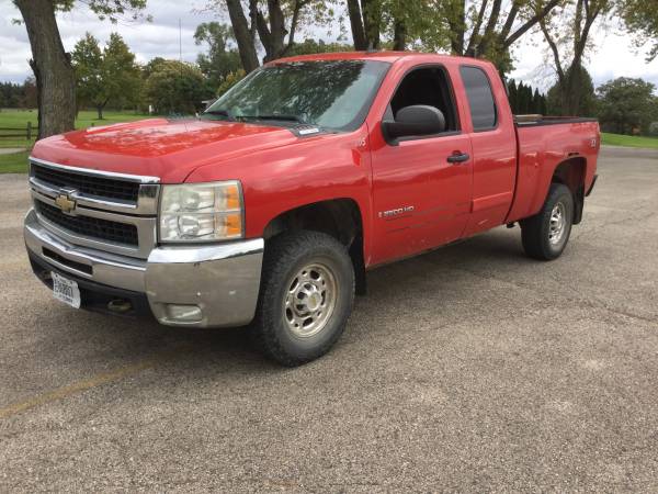 2008 CHEVY 2500HD 4x4 DIESEL EXT CAB for sale in McHenry, IL – photo 2