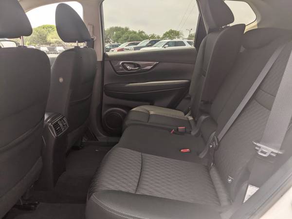 2019 Nissan Rogue SV AWD All Wheel Drive SKU: KP548705 - cars & for sale in Corpus Christi, TX – photo 18