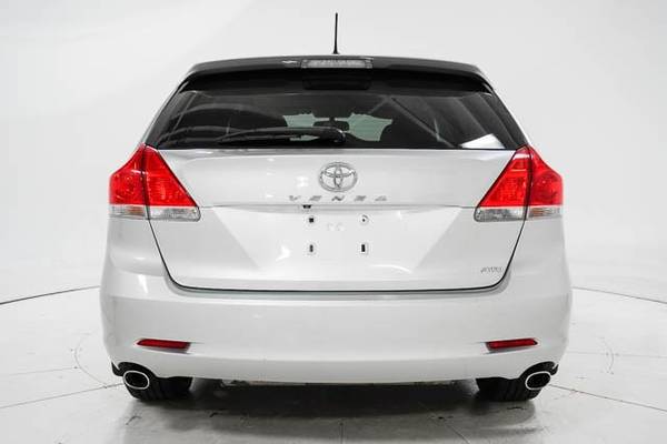 2011 Toyota Venza 4dr Wagon V6 AWD Classic Sil for sale in Richfield, MN – photo 10