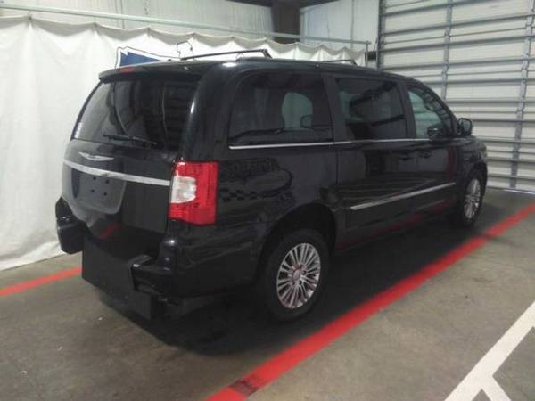 2014 Chrysler Town Country Touring-L handicap wheelchair for sale in dallas, GA – photo 5