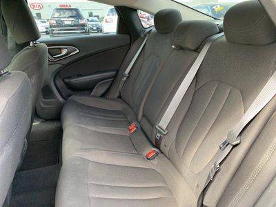 2015 Chrysler 200 Limited sedan Black Clearcoat for sale in Naperville, IL – photo 8