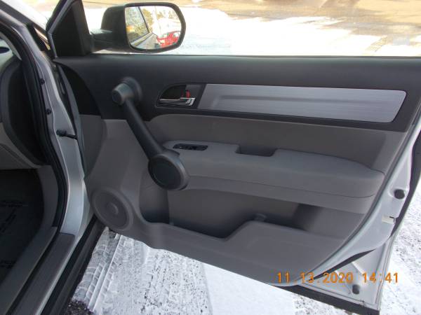 2011 Honda CRV - cars & trucks - by dealer - vehicle automotive sale for sale in Hinckley, MN – photo 11