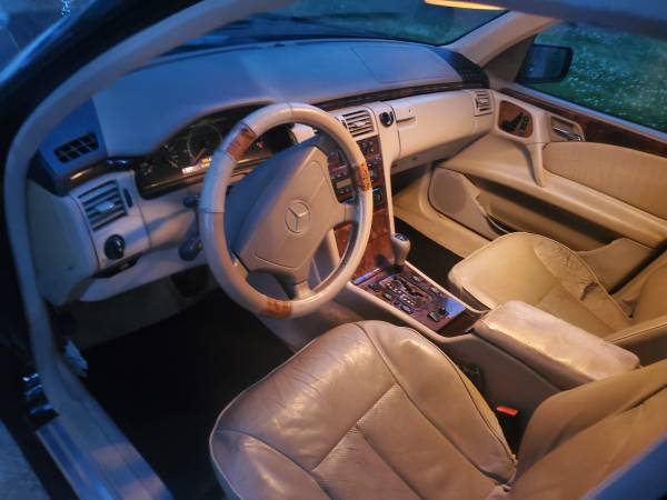 99 Mercedes E 300 Turbo Diesel for sale in Cary, NC – photo 5