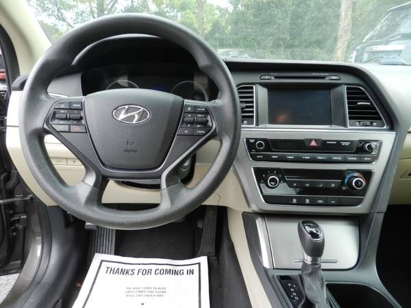 2016 Hyundai Sonata SE for sale in Trenton, NJ – photo 14