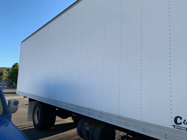 2004 Nissan UD 2600, 26' Box Truck, only 25K miles! for sale in Sylmar, CA – photo 8