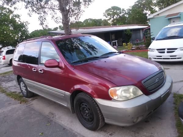 2004 Kia Sorrento cold AC - run good tires good clear title for sale in Melbourne , FL