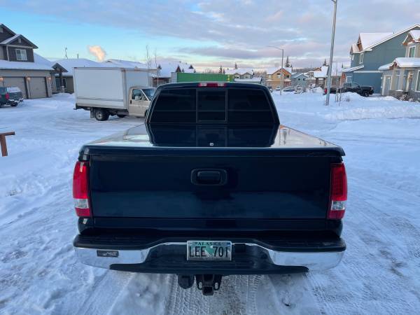 2006 GMC Sierra SLT / Low Miles / Heated Leather Seats / Sunroof -... for sale in Anchorage, AK – photo 4