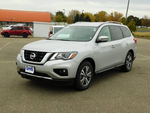 2019 Nissan Pathfinder SV - cars & trucks - by dealer - vehicle... for sale in Hastings, MN – photo 9
