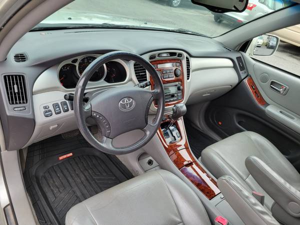 2006 Toyota Highlander Limited 4x4 Leather Sunroof 7 Seats MINT for sale in Falls Church, District Of Columbia – photo 14