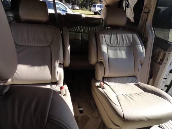 '08 Toyota Sienna Limited, Pearl White, Leather, DVD, MINT IN/OUT!!... for sale in Chapin, SC – photo 7