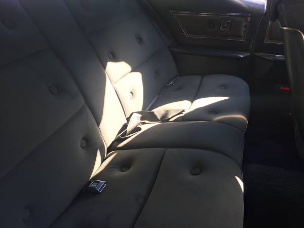 RARE 72 Ford Thunderbird, Power Windows, Daily Driver, 8, 000 OBO for sale in Houston, TX – photo 15