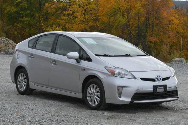 2013 *Toyota* *Prius* *Plug-In* - cars & trucks - by dealer -... for sale in Naugatuck, CT – photo 7