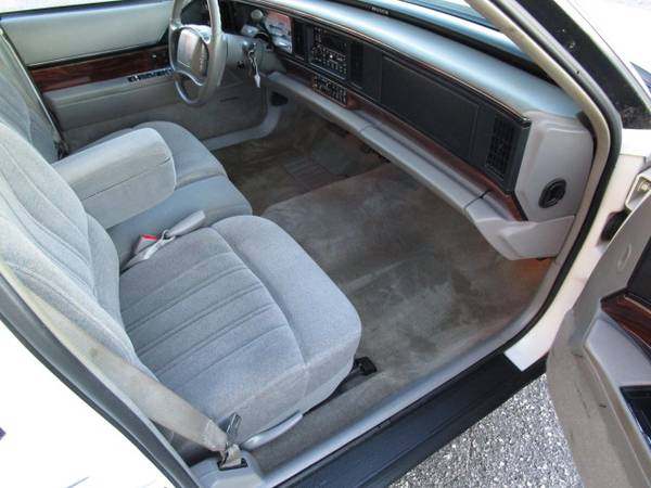 1997 BUICK LESABRE CUSTOM **LOW MILES**SUPER CLEAN**TURN-KEY READY**... for sale in Hickory, NC – photo 16