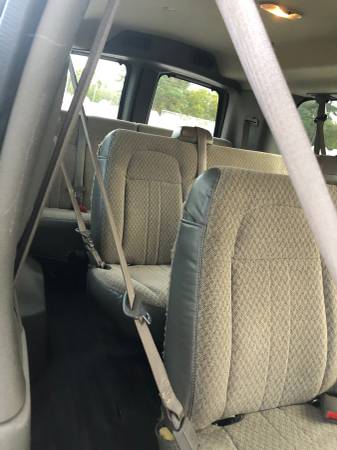 2009 CHEVY EXPRESS PASSENGER VAN-SEAT 15-->ONLY 36K MILES, WONT LAST- for sale in Four Oaks, NC – photo 6
