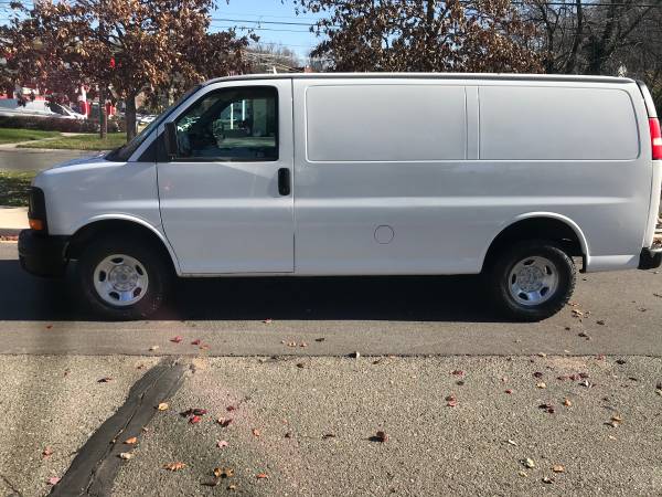 2011 Chevy express cargo van 2500 140,000 miles original - cars &... for sale in Silver Spring, District Of Columbia – photo 2