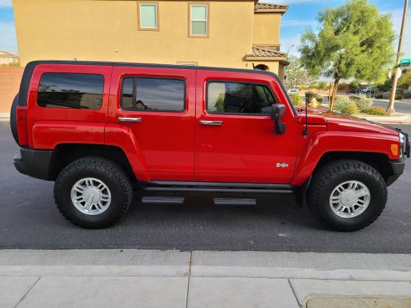 HUMMER H3 "IMMACULATE CONDITION" - cars & trucks - by owner -... for sale in Las Vegas, NV – photo 6