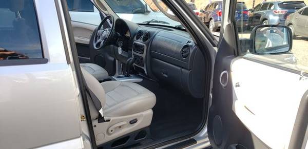 * * * 2003 Jeep Liberty Renegade Sport Utility 4D * * * for sale in Saint George, UT – photo 18