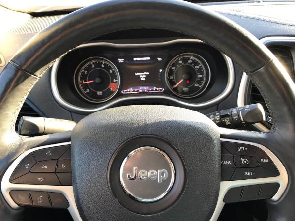 2014 JEEP Cherokee 4x4 LOADED!!! for sale in Liberty, IN – photo 12