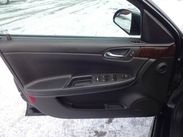 2015 Chevrolet Impala Limited LTZ Fleet 4dr Sedan for sale in Minneapolis, MN – photo 10