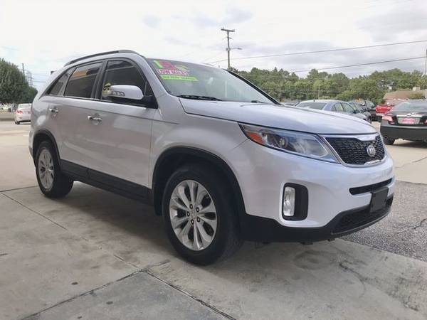 2015 Kia Sorento EX Sport Utility 4D - cars & trucks - by dealer -... for sale in Cumberland, NC – photo 4