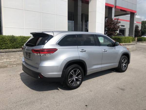 2018 Toyota Highlander Le for sale in Somerset, KY – photo 10