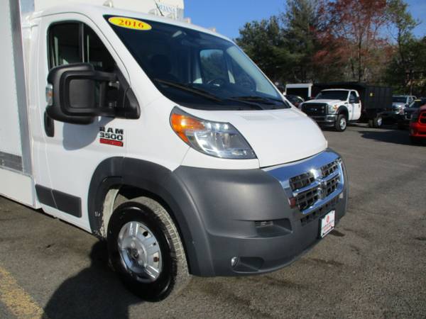 2016 RAM Promaster 3500 14 FOOT BOX TRUCK 37K MILES - cars & for sale in south amboy, MA – photo 5