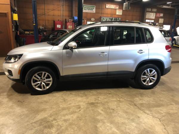 2017 VW TIGUAN S, 4-MOTION (AWD), 31K MILES, AUTOMATIC for sale in Hampden, ME – photo 2