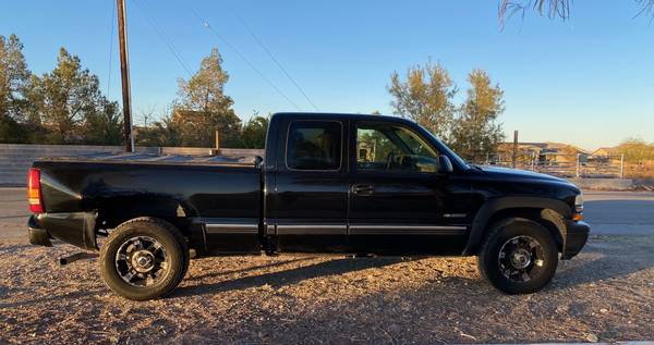 1999 Chevy Silverado 1500 3 Door Extended Cab 4x4 Truck 5.3L V8 -... for sale in Las Vegas, NV – photo 4