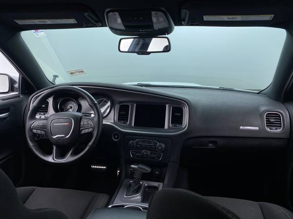 2019 Dodge Charger Scat Pack Sedan 4D sedan White - FINANCE ONLINE -... for sale in Wayzata, MN – photo 21