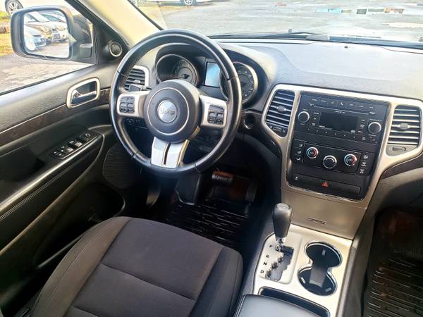2012 JEEP GRAND CHEROKEE 4X4 MINT CONDITION⭐6 MONTH WARRANTY - cars... for sale in Front Royal, VA – photo 13