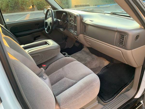 2003 Chevy Tahoe 4x4 (excellent condition) Low Mileage for sale in Simi Valley, CA – photo 4