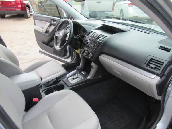 2014 Subaru Forester 2 5i Limited AWD 4dr Wagon - - by for sale in Bloomington, IL – photo 22