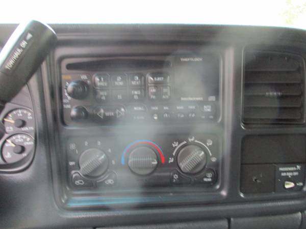 2002 Chevy Silverado Z-71 Quad Cab, 4x4, auto, V8, loaded, MINT... for sale in Sparks, NV – photo 16