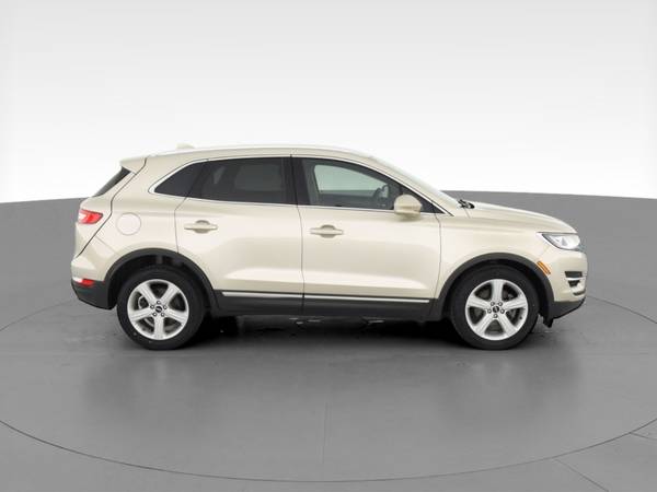 2017 Lincoln MKC Premiere Sport Utility 4D suv Gold - FINANCE ONLINE... for sale in Pittsburgh, PA – photo 13
