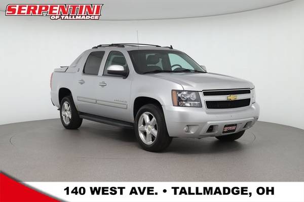 2013 Chevy Chevrolet Avalanche 1500 LT pickup Silver Ice Metallic -... for sale in Tallmadge, OH – photo 3