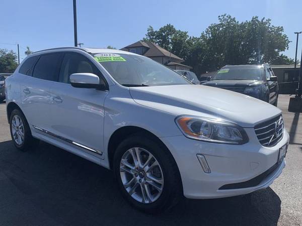 2015 Volvo XC60 - Financing Available! - cars & trucks - by dealer -... for sale in Brooks, OR – photo 9