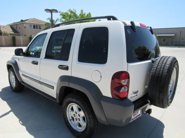 2005 JEEP LIBERTY SPORT SUV 4WD - - by dealer for sale in Other, CA – photo 5