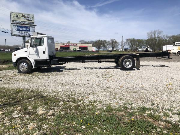 2003 Freightliner FL70 Cab/Chassis - - by dealer for sale in Lancaster, OH – photo 8