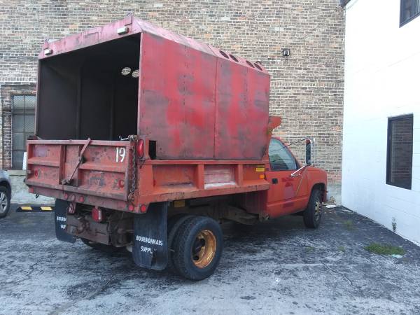 Dump Truck, Chipper Box,Chevy 3500,Runs Good,Low Miles-50K,1 Owner,See for sale in Midlothian, IL – photo 9