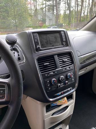 2018 Doge Grand Caravan for sale in Amherst, NH – photo 7