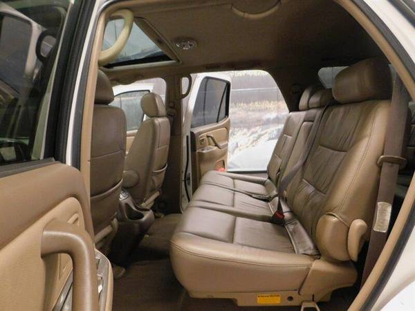 2001 Toyota Sequoia Limited 4X4/3RD SEAT/1-OWNER/Leather Navi for sale in Gladstone, OR – photo 12
