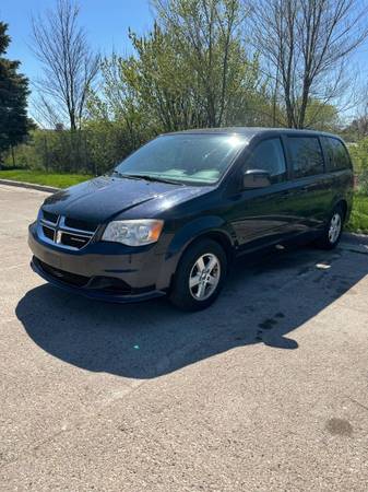 2011 Dodge Grand Caravan for sale in Madison, WI – photo 3