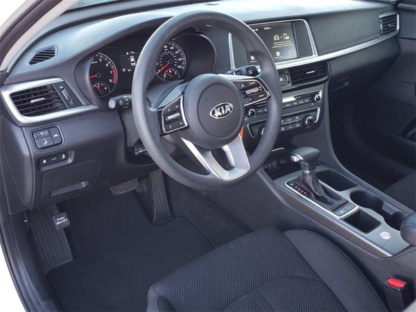 2019 Kia Optima FWD 4D Sedan / Sedan LX for sale in Texarkana, TX – photo 8