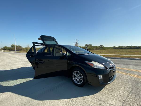 2011 Toyota Prius! Clean title! Zero Accidents! Zero Issues! for sale in Fort Worth, TX – photo 11